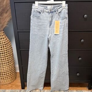 NWT RISEN light wash wide leg jeans